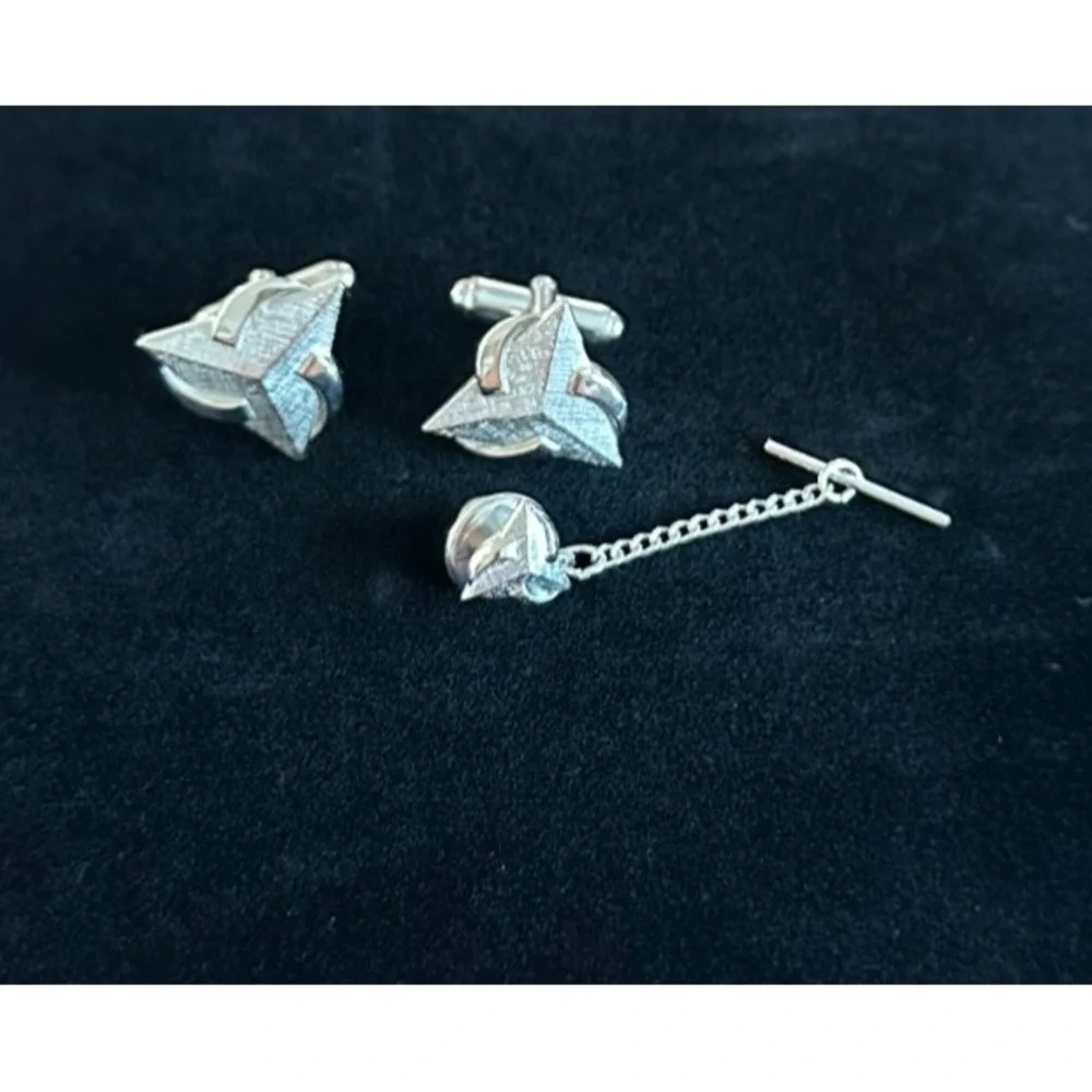 Anson Cufflinks & Tieclip Triangular Design Silver Tone Dress Suit Vintage